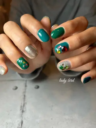 ネイル lady bird yoshieのネイルデザイン