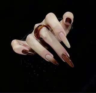 ネイル iNEKO所属・Lee Leeのネイルデザイン