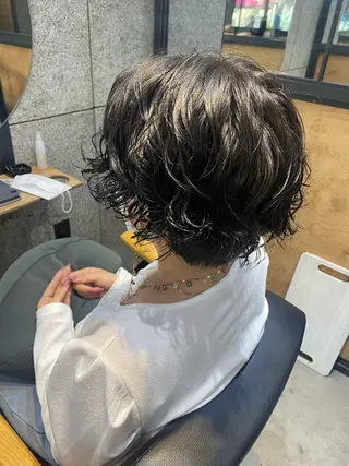 ショート Linda Hiro所属・坂下 麻梨奈のヘアスタイル