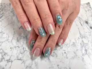 ネイル 杉山 ネイリストのネイルデザイン