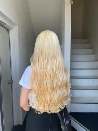 ロング カラー TETE所属・chloe 【クロエ】のヘアスタイル