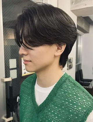 メンズ ゆうと｜波巻き職人 🌊🌀のヘアスタイル