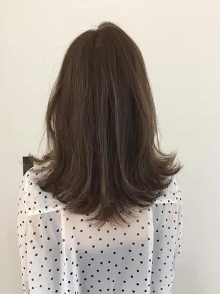 ミディアム カラー ✂️小顔カット✂️ 山本有紀のヘアスタイル