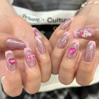 ネイル Basic町田本店 Suzunaのネイルデザイン