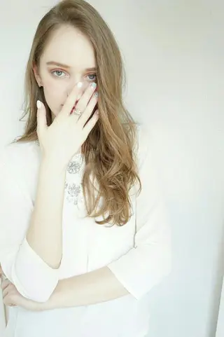 ロング カラー パーマ ヘアアレンジ 中津No.1髪質改善 店長✨透ける暗髪のヘアスタイル