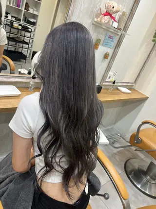 ロング カラー 桑原 りゆのヘアスタイル