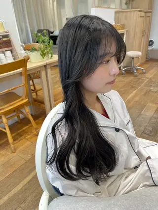 セミロング カラー つじしおり／ ショートヘア募集のヘアスタイル