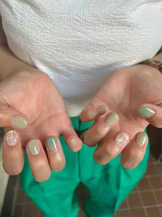 ショート Kono Nanamiのネイルデザイン