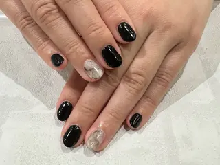 ネイル Cherie🫧 🌿NAOMIのネイルデザイン