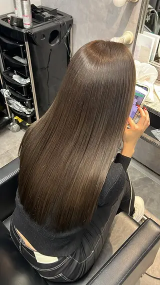 セミロング mimiiy梅田 中崎町ハイトーンのヘアスタイル