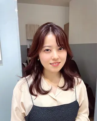 セミロング 女性スタイリスト専門サロン Zina 天神西通り所属・艶髪韓国ヘア MANAMI🎀のヘアスタイル