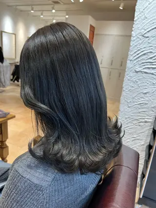 セミロング カラー 🥀韓国ヘア🥀 宮津真菜のヘアスタイル