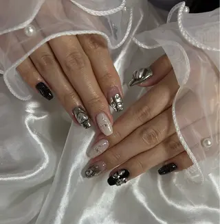 ネイル Bi_nail. yuuのネイルデザイン