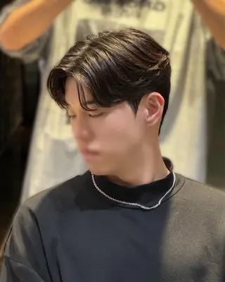 ショート パーマ メンズ YUKI🇰🇷 カルマ／ダウンパーマのヘアスタイル