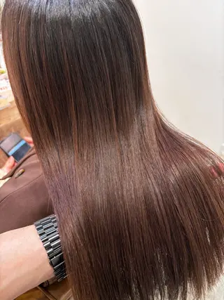 ロング カラー adorableはなみずき店所属・唯一無二の曲がる 縮毛矯正 小林のヘアスタイル