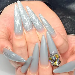 ネイル VOGUE ×SWANのネイルデザイン