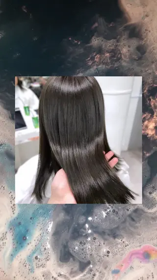 セミロング レイヤーカット♡ グレージュ♡YUのヘアスタイル