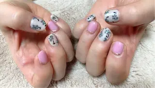 ネイル t. yoshizawaのネイルデザイン