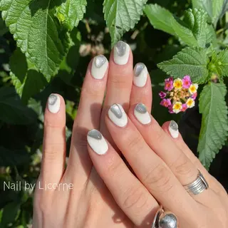 ネイル Nail by Licorneのネイルデザイン