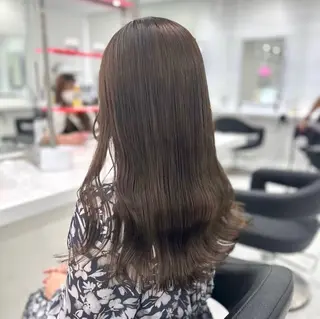 セミロング カラー 赤みなし艶カラー🍈 ユウナ🍈🤍のヘアスタイル