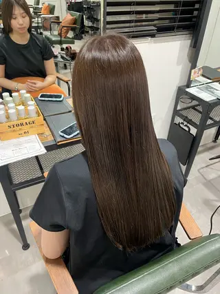 ロング 艶カラー透明感カラー まいか🫧のヘアスタイル