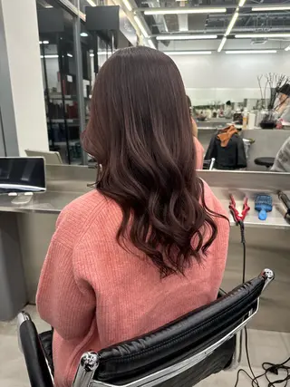 セミロング カラー 髪質改善🫧透明感 🤍Kurahaのヘアスタイル