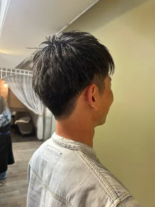 ショート 三浦 太生のヘアスタイル