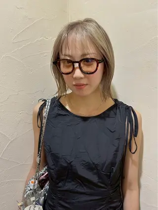 カラー 飯田 朱理のヘアスタイル