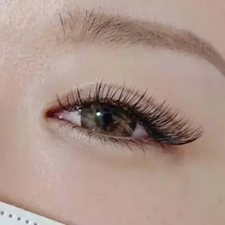 マツエク・マツパ eyelashsalon  edge所属・eyelash salon edgeのマツエク・マツパデザイン