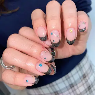 ネイル Nail by Licorneのネイルデザイン