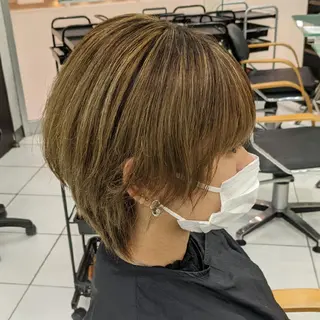 ショート TONI&GUY所属・Otsuka Satsukiのヘアスタイル