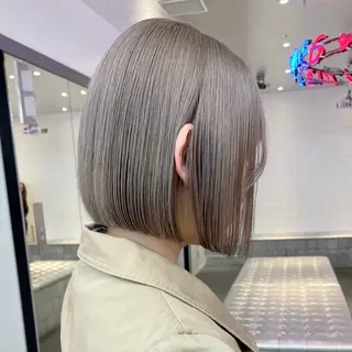 ショート カラー 🎀ピンクベージュ 🎀ブリーチmikuのヘアスタイル