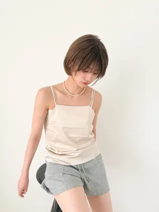 ショート カラー 似合わせぷつっとボブ 縮毛矯正 久保田彩菜のヘアスタイル