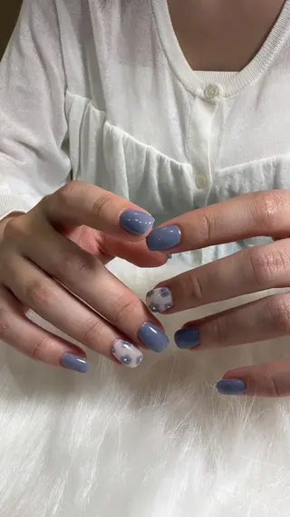 ネイル 栗林 夏鈴のネイルデザイン