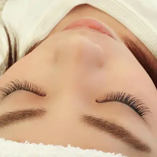 マツエク・マツパ アイサロンラソ 県病院前店の眉毛・アイブロウイメージ