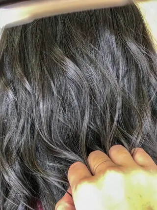 セミロング NYLON. 柏店所属・お悩み解決美容師🩷 ♠️ベテランそめやのヘアスタイル