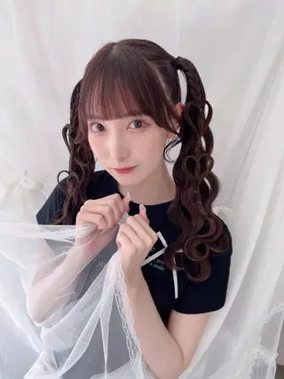 ロング euphoria +n 池袋サンシャイン通り所属・euphoria みい♡のヘアスタイル