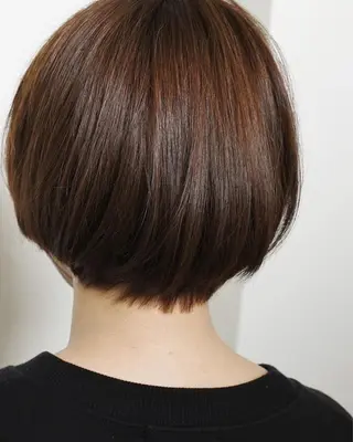 ショート カラー 土居 正季のヘアスタイル