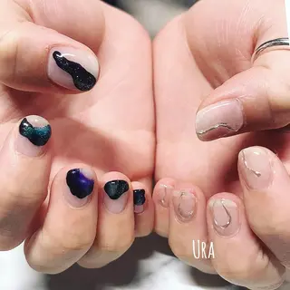 ネイル UrakoNail 《nail》のネイルデザイン