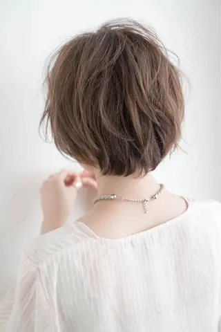 ショート カラー パーマ tocca🪴 ARISA🕊️のヘアスタイル