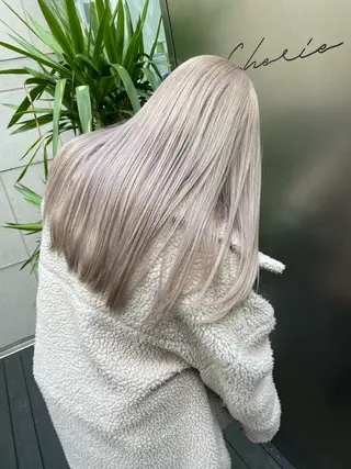 ロング miyu ハイトーン/レイヤーのヘアスタイル