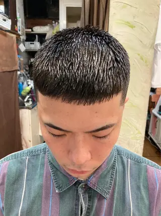 パーマ メンズ 💈短髪刈り上げ✂️ 龍ノ佑のヘアスタイル