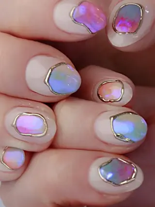 ネイル Roger 舞のネイルデザイン