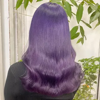 カラー ヘアメイク アン/ ブリーチカラーのヘアスタイル