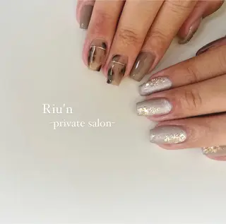 ミディアム Riu*n -private-のネイルデザイン