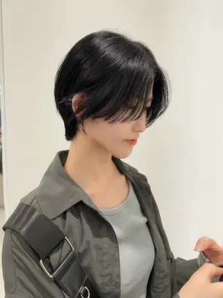 ショート 縮毛矯正/ハイトーン /パーマ/前原汐🎐のヘアスタイル