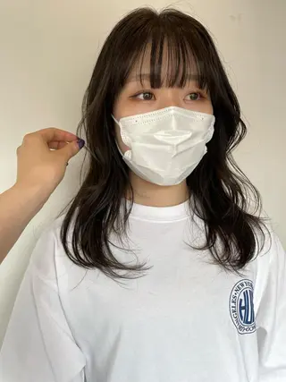 セミロング カラー silo所属・silo MOKA 顔周りカット🦦のヘアスタイル