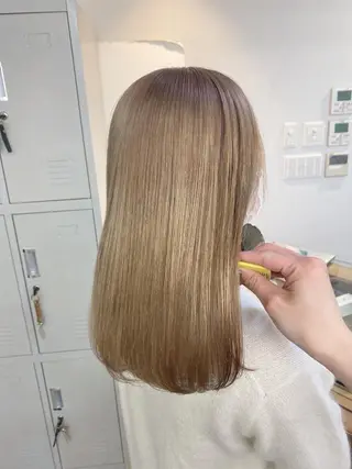 セミロング カラー パーマ ヘアアレンジ メンズ キッズ ネイル マツエク・マツパ アイブロウ 暖色系/透明感 治野心のヘアスタイル