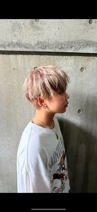 ショート カラー メンズ 五十嵐 圭音のヘアスタイル