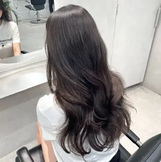 ロング 實方 ここ乃のヘアスタイル